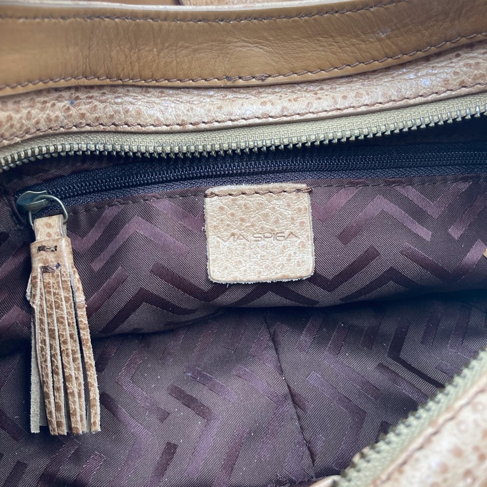 Via Spiga Vintage Tan Western vibe pebbled leather shoulder bag - Picture 5 of 15